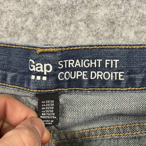 Gap Jeans Mens 31x30 Blue Medium Wash‎ Straight Fit 5 Pocket Whiskered Denim - Picture 6 of 12